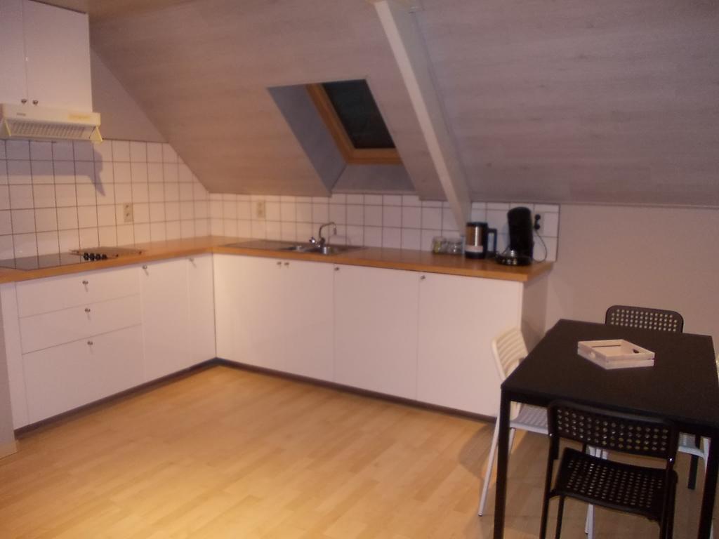 Het Zolderhuis Arendonk Buitenkant foto